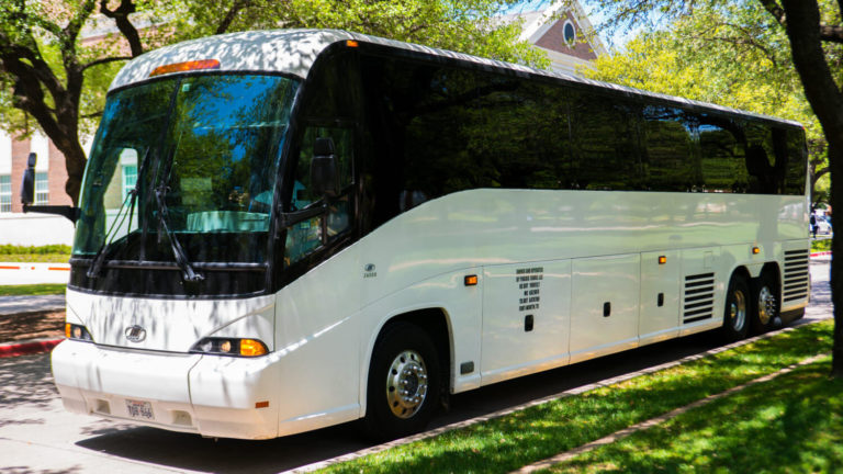 Where Can I Rent Charter Bus Near Me?